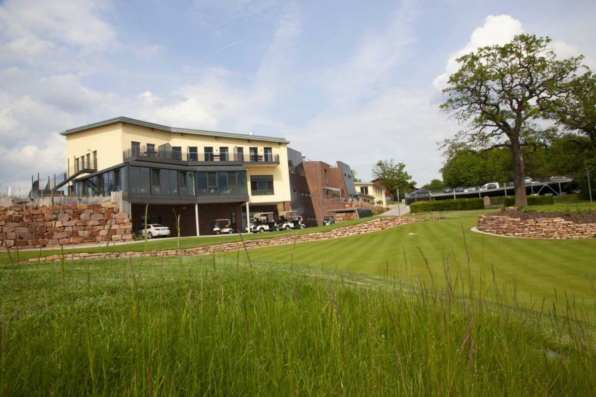 Hotel & Golfrestaurant Gut Wissmannshof Staufenberg  Exterior photo